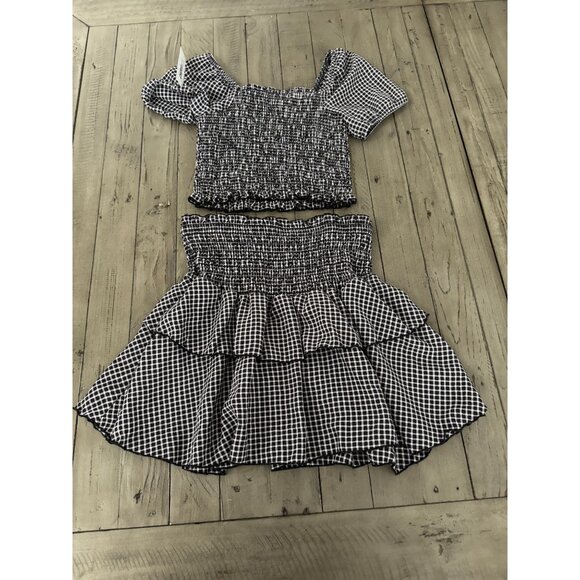 NWT Cheryl Kids 2 Piece Outfit Girls Size Large - Picture 2 of 4